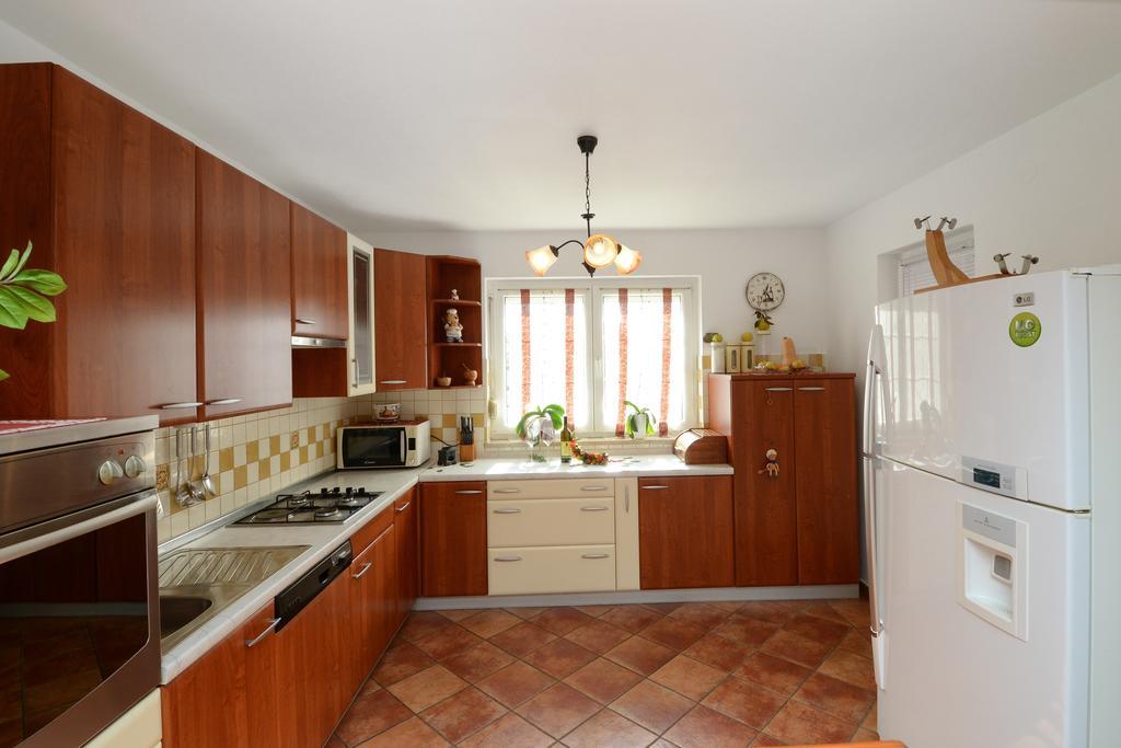 Sonja Vacation House Пореч Екстериор снимка